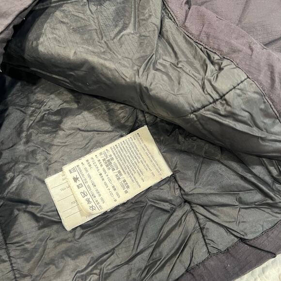 Arcteryx black puffer jacket women M/L - Picture 5 of 15